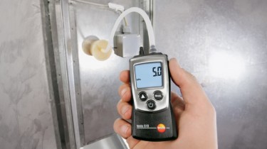 Testo 510: el manómetro diferencial compacto para profesionales de la climatización y ventilación