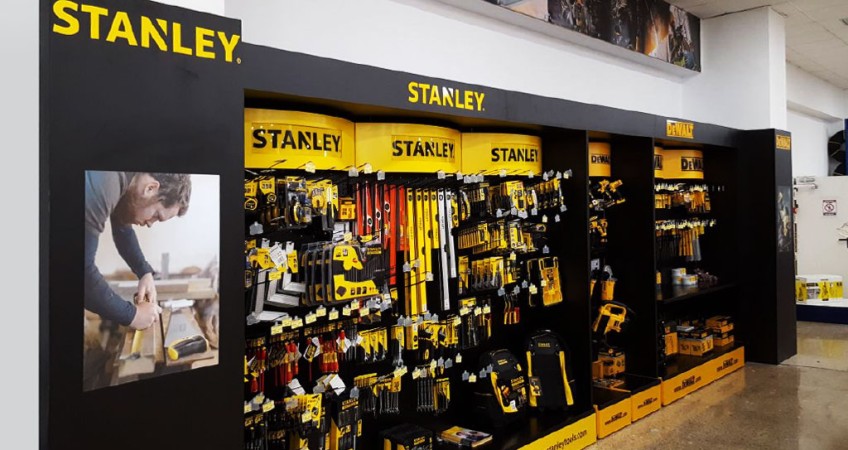 Nuevo espacio DeWalt y Stanley en Erfri Málaga