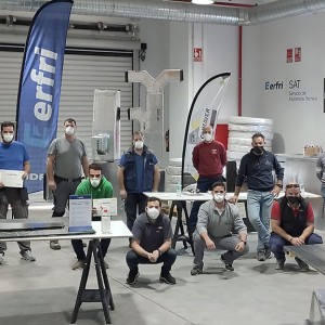 Isover y Erfri imparten un curso con todas las medidas de seguridad