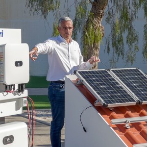 El curso práctico de fotovoltaica desborda las previsiones